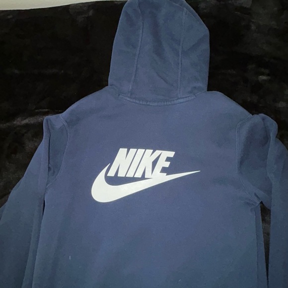 Nike “Stranger Things“ Hawkins Phys. Ed -Blue Hoodie small - Picture 2 of 3
